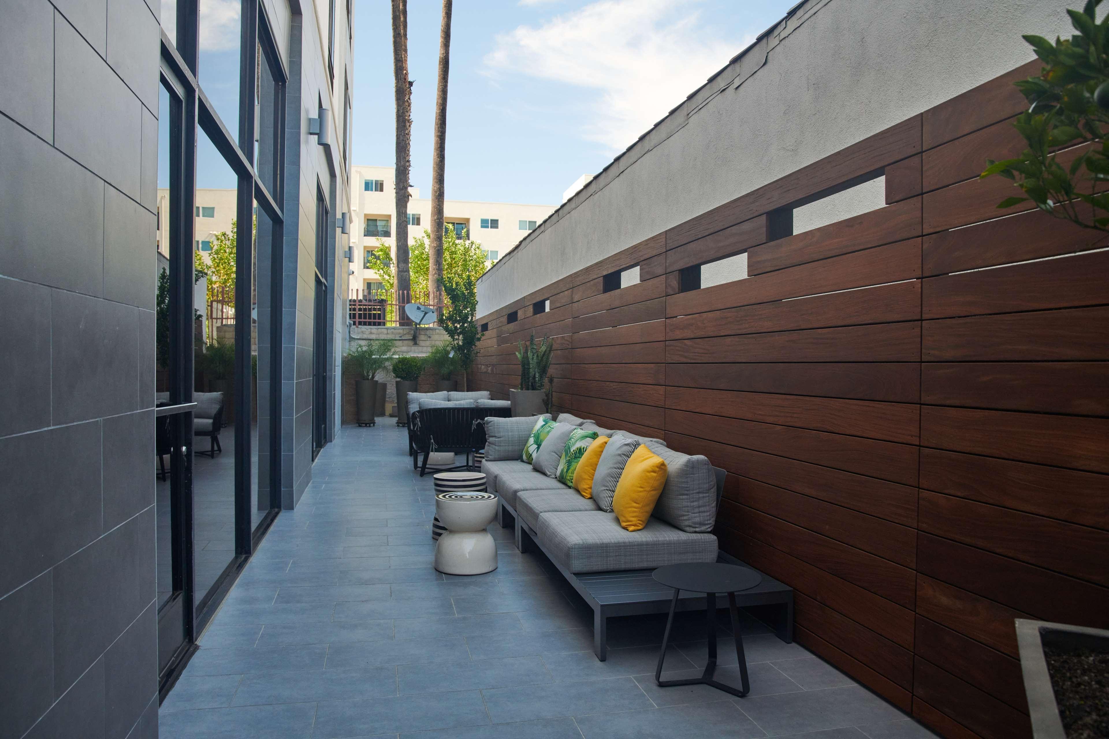 Hampton Inn & Suites Sherman Oaks Los Angeles Extérieur photo