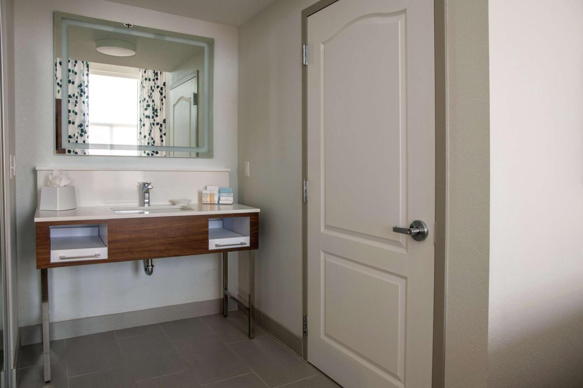 Hampton Inn & Suites Sherman Oaks Los Angeles Extérieur photo