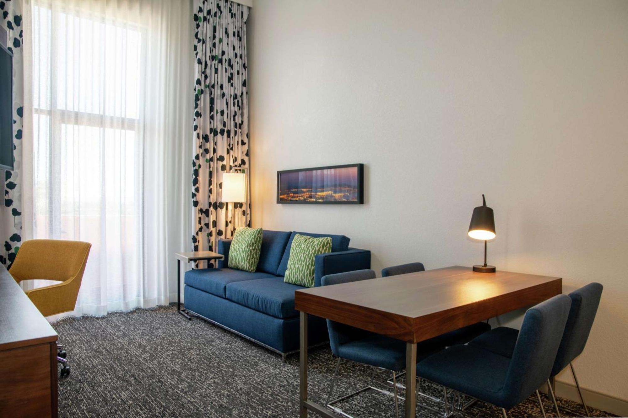 Hampton Inn & Suites Sherman Oaks Los Angeles Extérieur photo