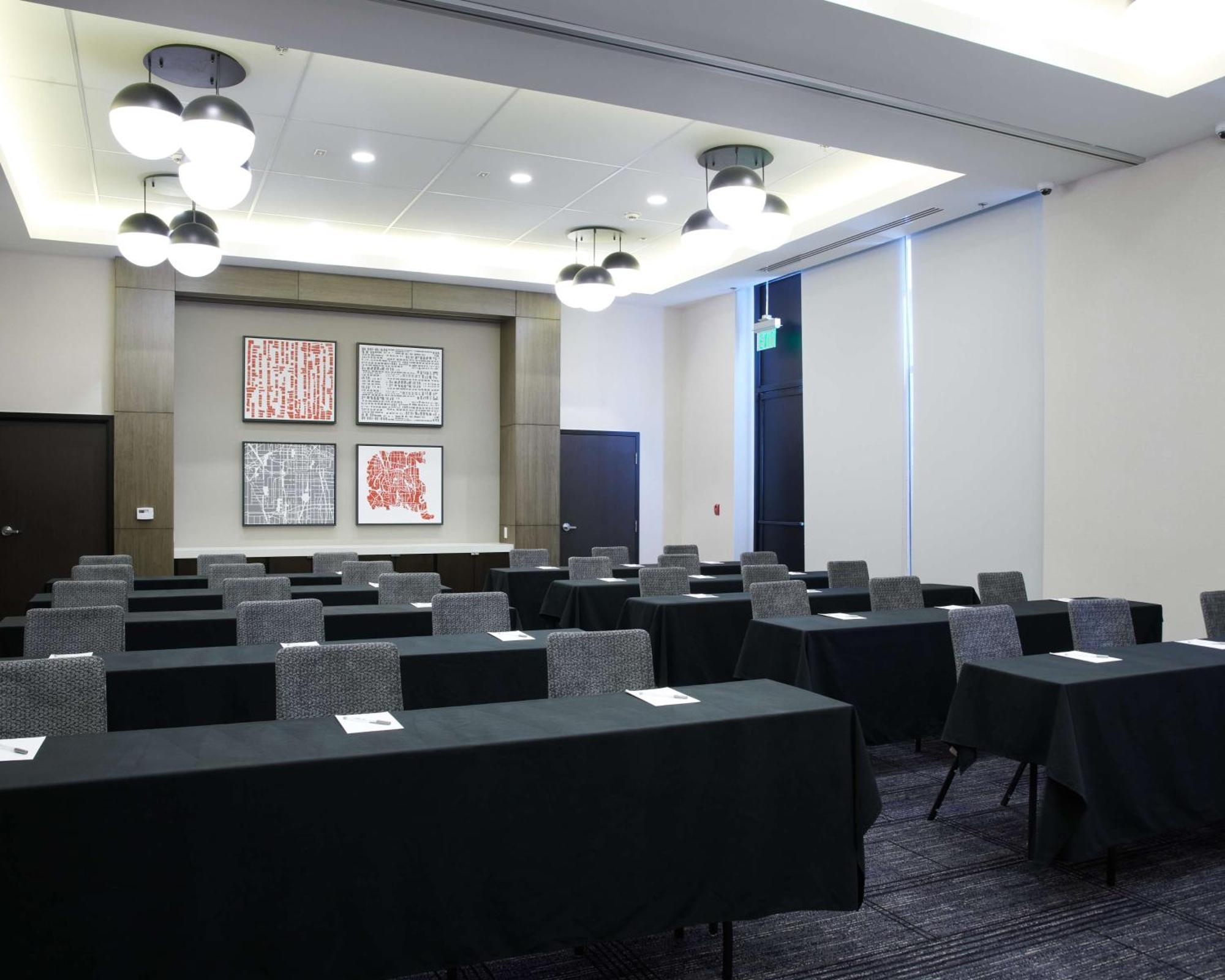 Hampton Inn & Suites Sherman Oaks Los Angeles Extérieur photo