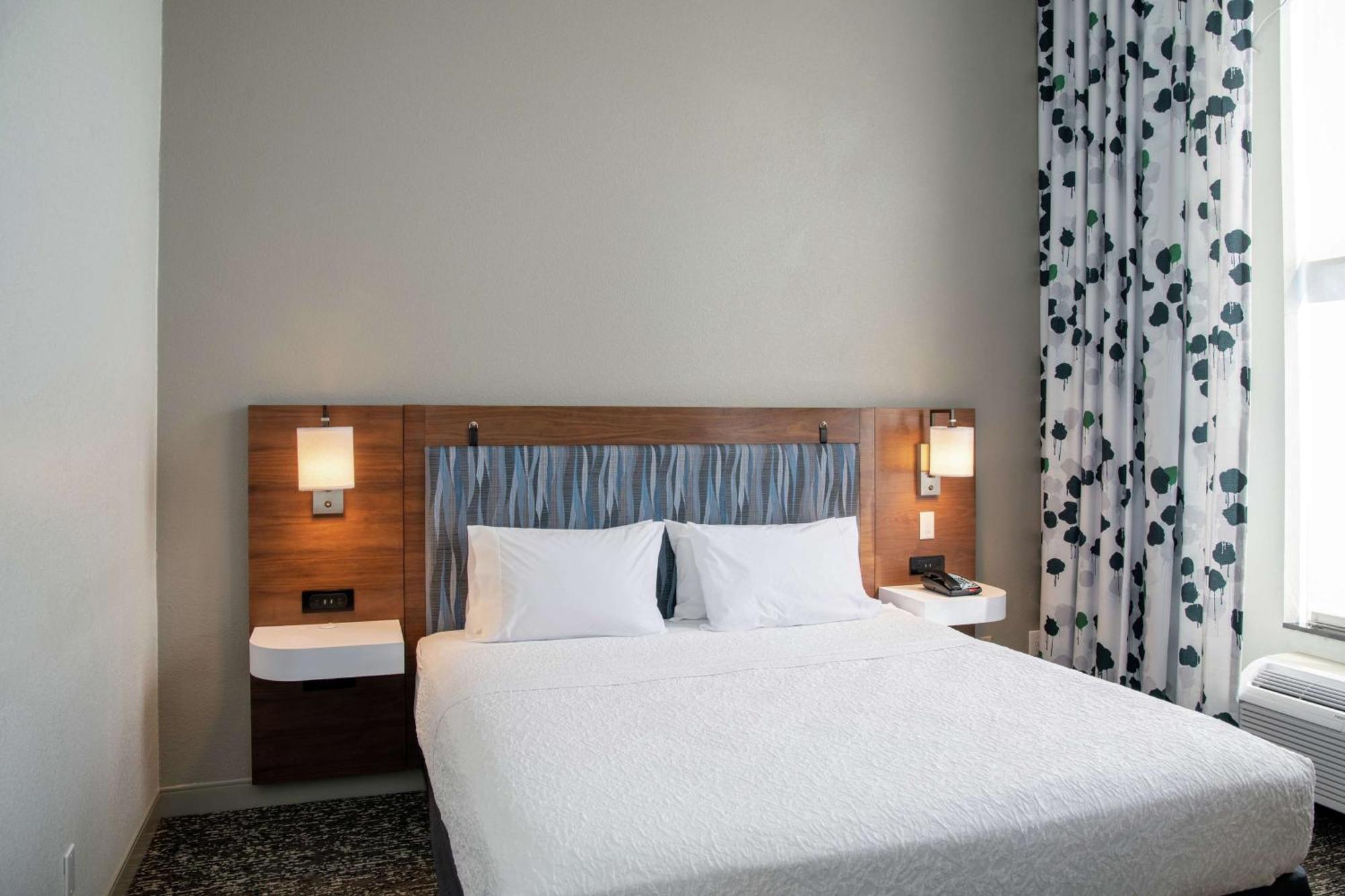 Hampton Inn & Suites Sherman Oaks Los Angeles Extérieur photo