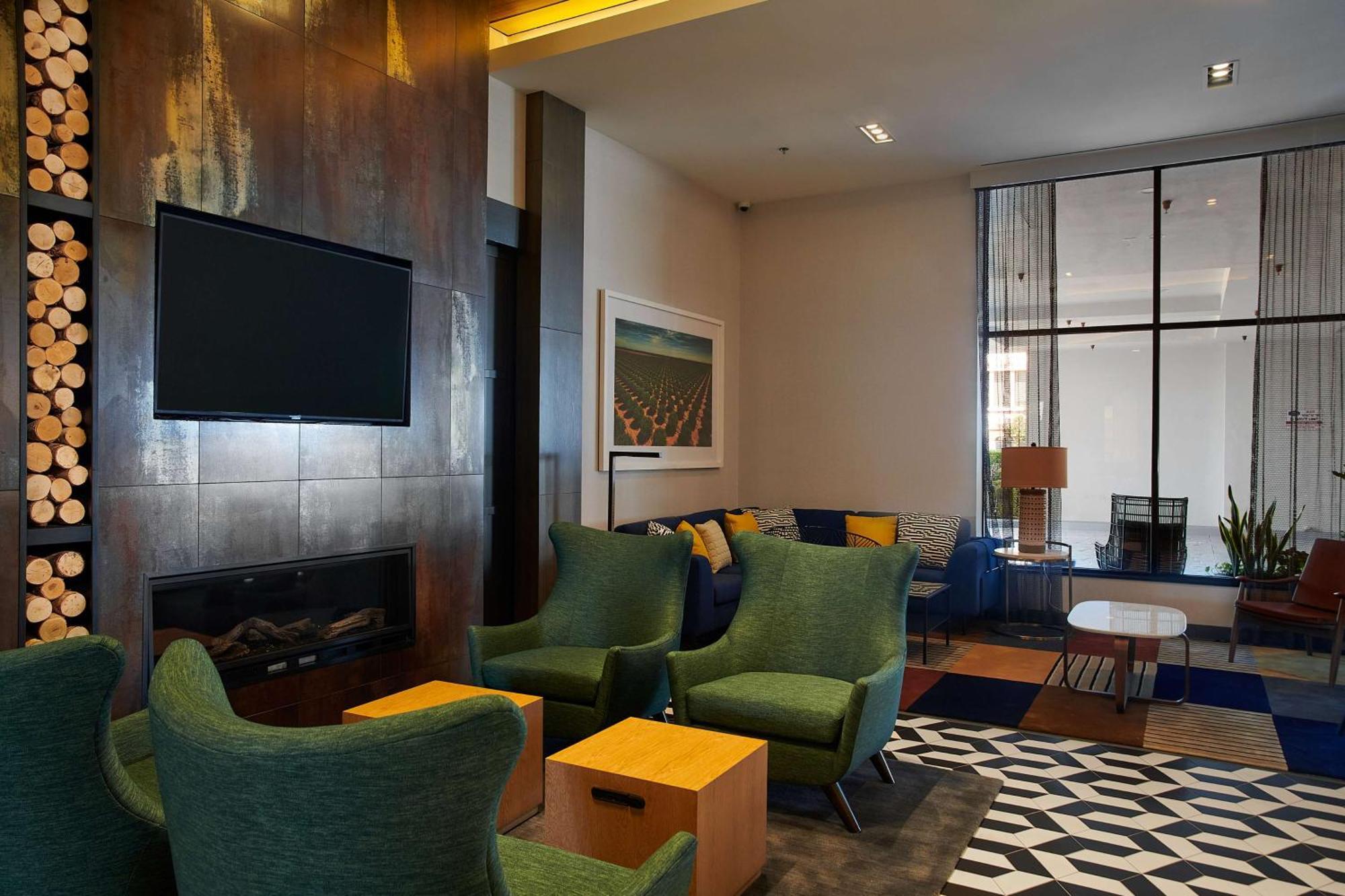 Hampton Inn & Suites Sherman Oaks Los Angeles Extérieur photo