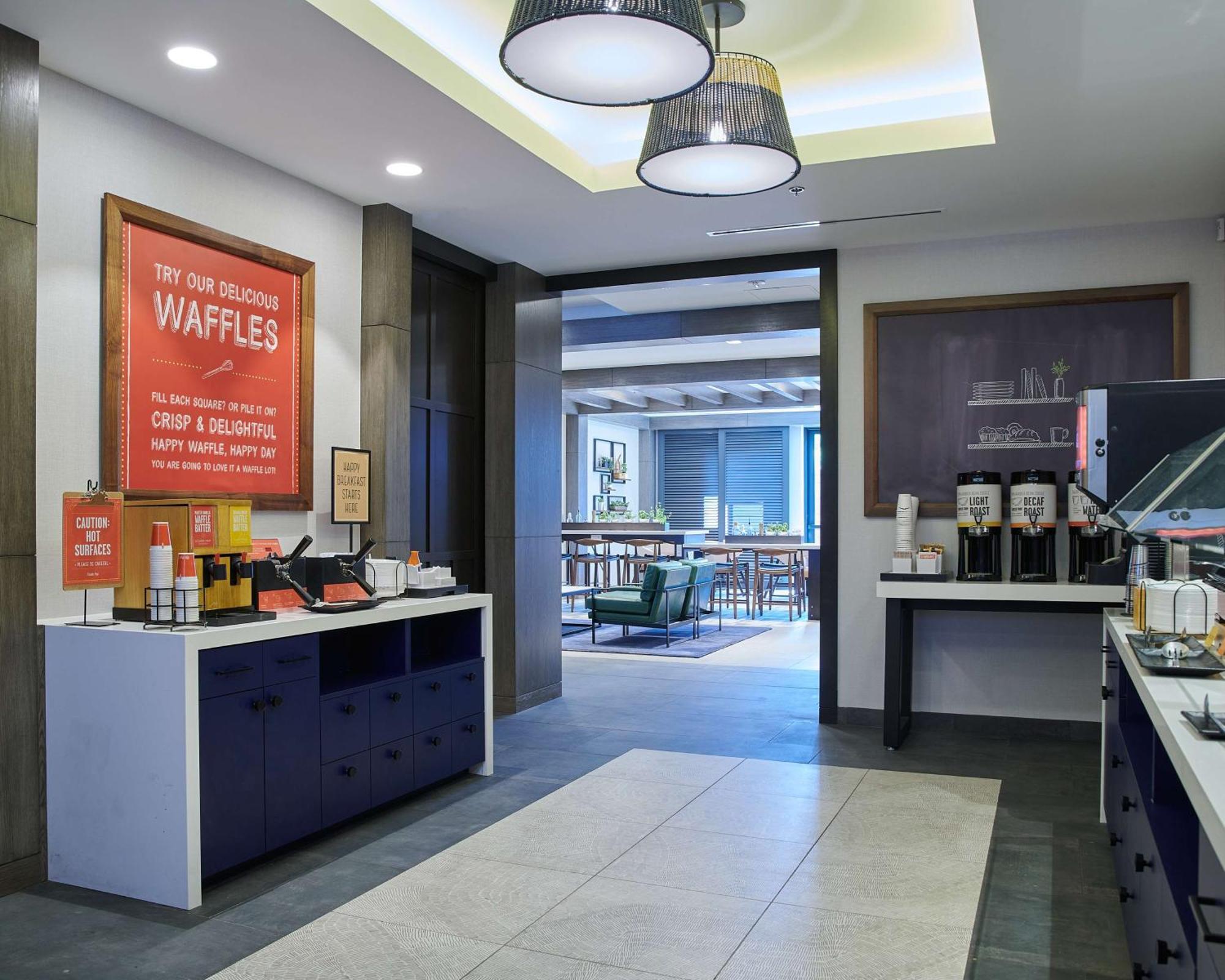 Hampton Inn & Suites Sherman Oaks Los Angeles Extérieur photo