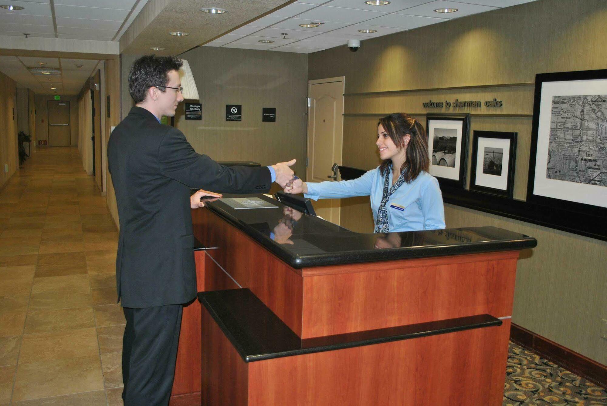 Hampton Inn & Suites Sherman Oaks Los Angeles Intérieur photo
